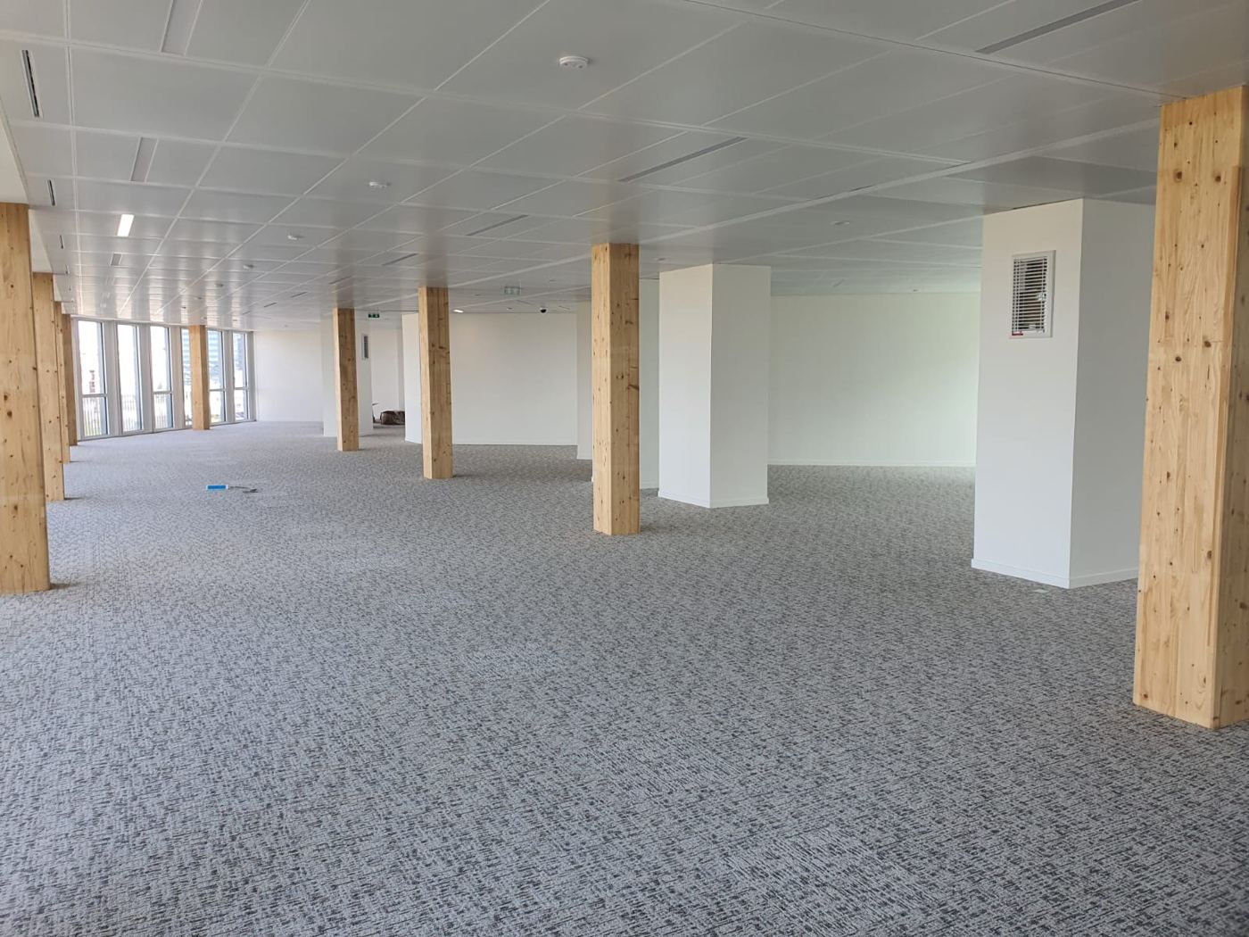 Open-Plan Office Floor — Completed — MM RENOV PARIS site photo
